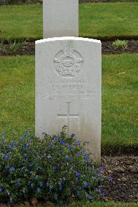 Harrogate (Stonefall) Cemetery - Wilcox, Leonard Russell